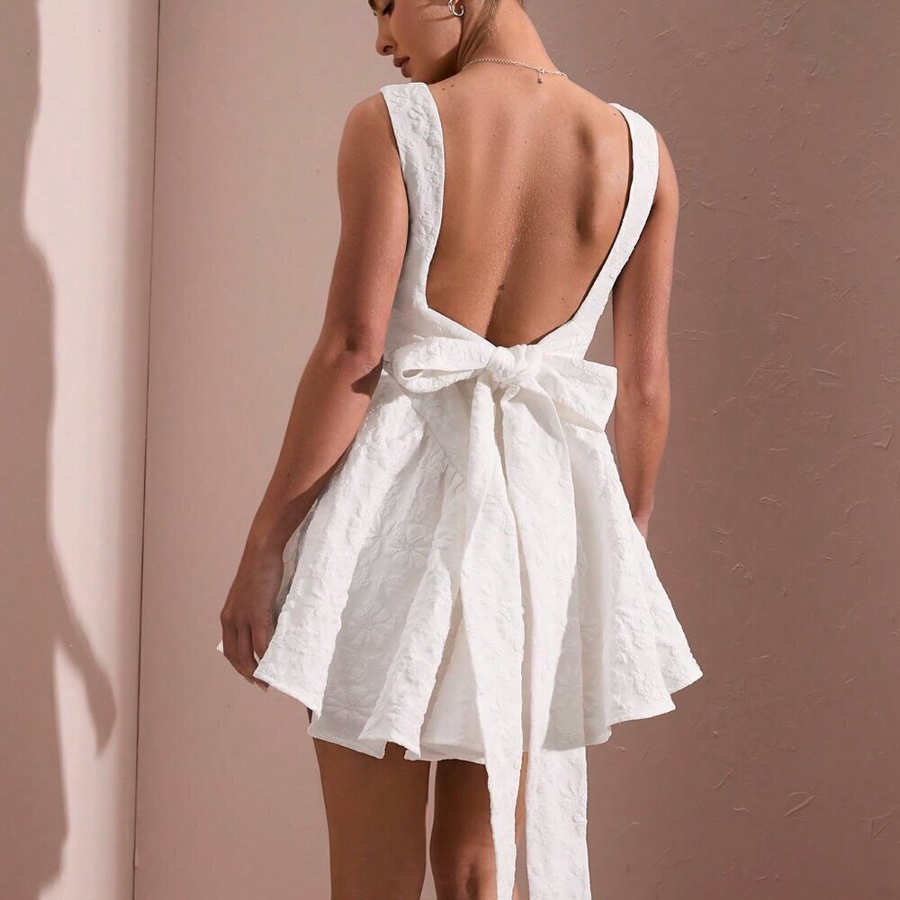White Casual Women's Jacquard Graduation Dress - Picture 3 of 6